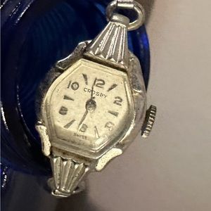 Women’s vintage Crosby Swiss wristwatch..silver ..needs repair